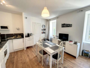 Appartement cosy avec ascenseur à 150m de la plage et casino, wifi gratuit - FR-1-361-330